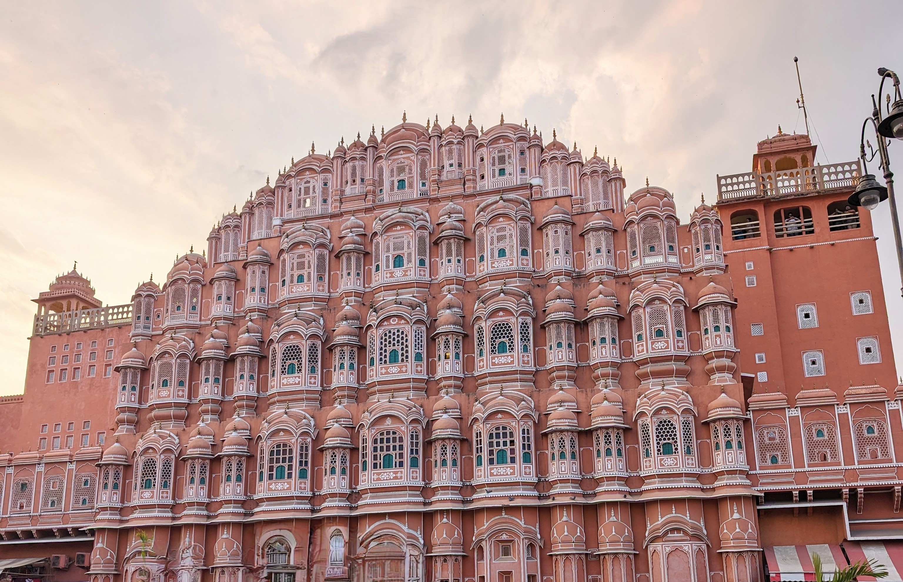 Afternoon Hawa Mahal and Lunch